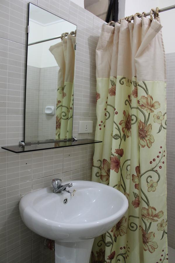 Residencia San Vicente - Pasay -Budget Hotel Extérieur photo